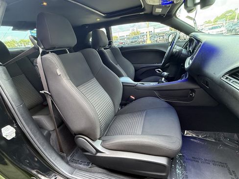 Used 2019 Dodge Challenger R/T w/ Cold Weather Group RWD image 15