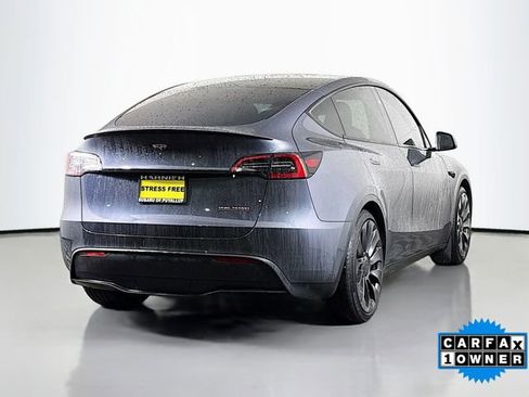 Used 2023 Tesla Model Y Performance image 7