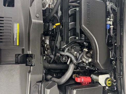 Used 2021 Nissan Rogue Sport SV AWD/4WD image 9