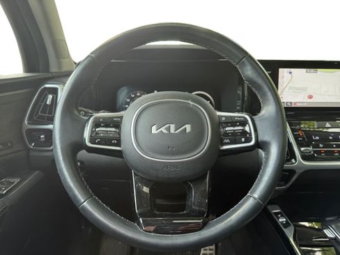 Used 2023 Kia Sorento SX Prestige AWD/4WD image 13