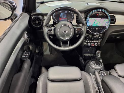 Used 2024 MINI Cooper S FWD image 8