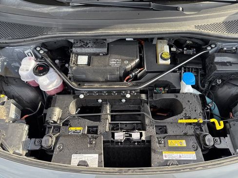 Certified 2023 Volkswagen ID.4 Pro S Plus image 27