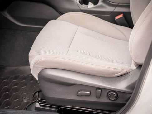 Used 2024 Subaru Legacy Premium image 13