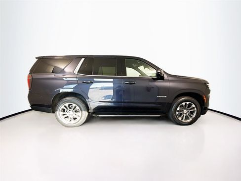Used 2025 Chevrolet Tahoe LS RWD image 36