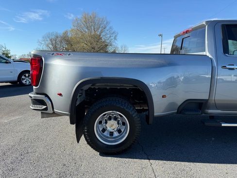Used 2025 Chevrolet Silverado 3500 LTZ w/ LTZ Texas Edition AWD/4WD image 51