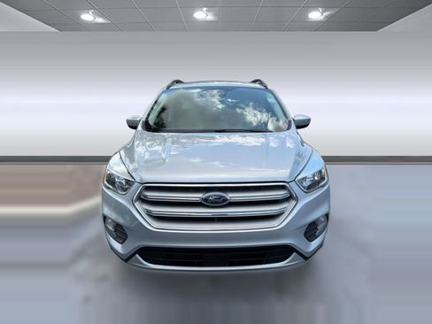 Used 2018 Ford Escape SE w/ Ford Safe & Smart Package AWD/4WD image 6