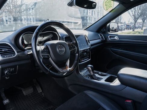 Used 2020 Jeep Grand Cherokee Altitude image 20