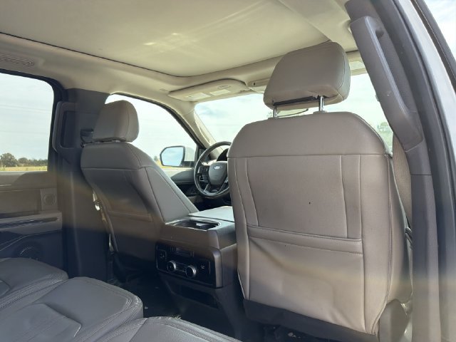 Used 2021 Ford Expedition Max Limited AWD/4WD image 18