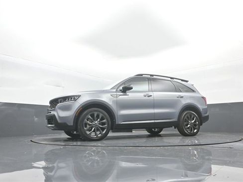 Used 2023 Kia Sorento X-Line EX image 29