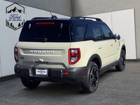 New 2025 Ford Bronco Sport Outer Banks w/ Outer Banks Tech Package+ image 5