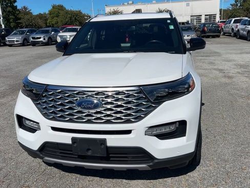 Used 2022 Ford Explorer Platinum w/ Equipment Group 601A image 23