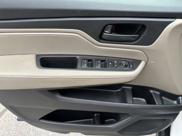 New 2024 Honda Odyssey Sport image 24