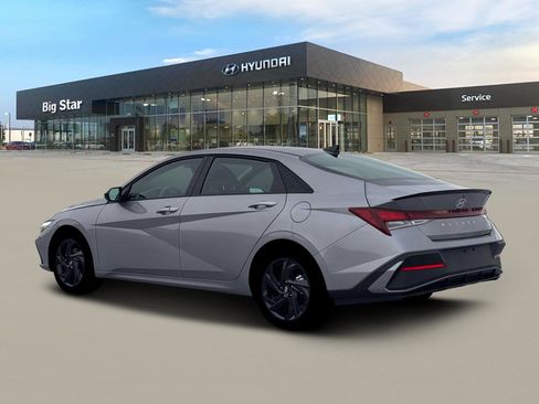 New 2026 Hyundai Elantra Sport image 4