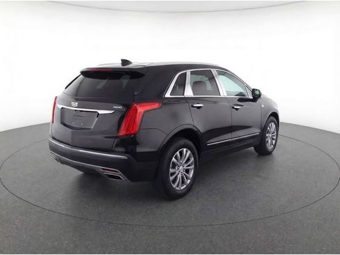Used 2022 Cadillac XT5 Premium Luxury w/ LPO, Premium Carpet Package image 4