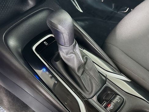 Used 2022 Toyota Corolla LE FWD image 20