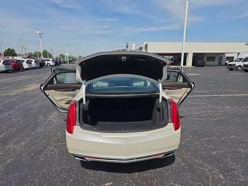 Used 2015 Cadillac XTS Luxury w/ Driver Awareness Package FWD image 22