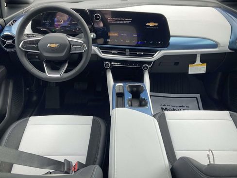 New 2026 Chevrolet Equinox EV LT AWD/4WD image 14