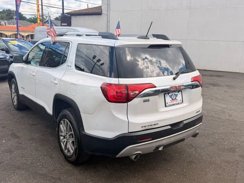 Used 2017 GMC Acadia SLE w/ Driver Alert Package I AWD/4WD image 5