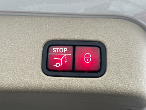 Used 2014 Mercedes-Benz ML 350 4MATIC image 15