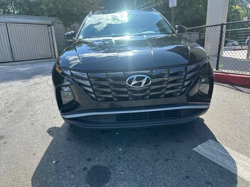 Used 2022 Hyundai Tucson SEL FWD image 2