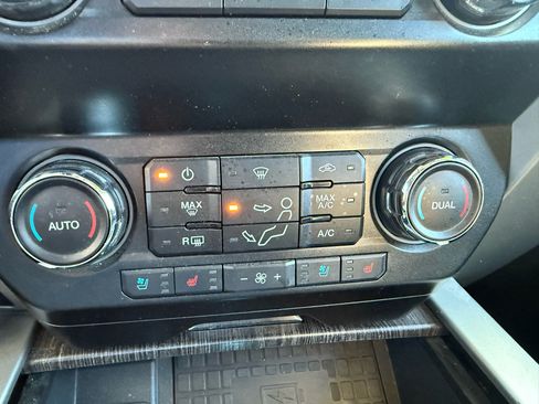 Used 2020 Ford F450 Lariat w/ Lariat Ultimate Package image 35