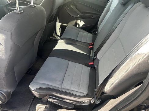 Used 2019 Ford Escape S image 16