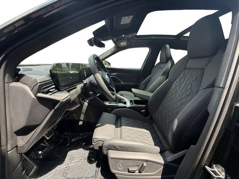 Used 2025 Audi SQ5 Premium Plus w/ Premium Plus Package AWD/4WD image 9