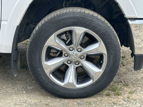 Used 2022 RAM 1500 Limited image 9