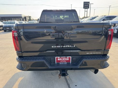 Used 2025 GMC Sierra 2500 Denali AWD/4WD image 7