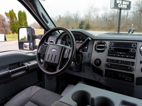 Used 2014 Ford F250 XLT w/ XLT Value Package AWD/4WD image 24