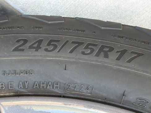 Certified 2024 Jeep Wrangler Sport S image 7