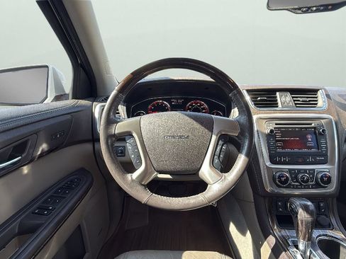 Used 2016 GMC Acadia Denali image 13