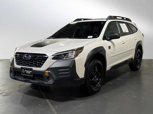 Used 2022 Subaru Outback Wilderness AWD/4WD image 7