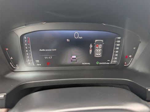 Used 2025 Honda Pilot Elite image 19