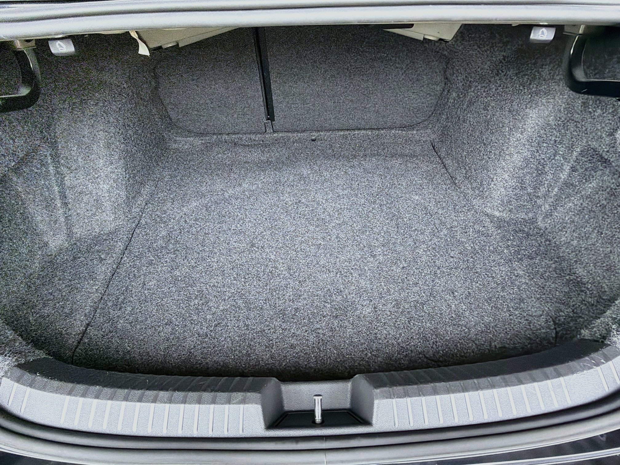 Used 2024 Volkswagen Jetta SE FWD image 27