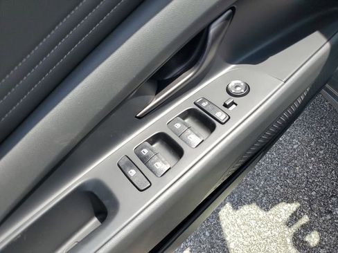 New 2026 Hyundai Elantra SEL Sport Premium FWD image 21