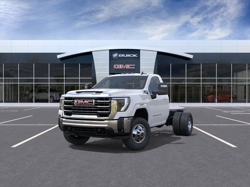 New 2026 GMC Sierra 3500 SLE AWD/4WD image 8