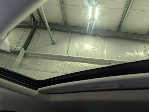 Used 2024 Chevrolet Trax ACTIV w/ Sunroof Package FWD image 25