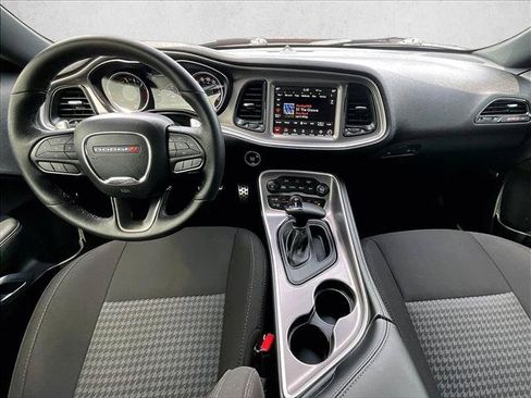 Used 2022 Dodge Challenger R/T Scat Pack RWD image 16