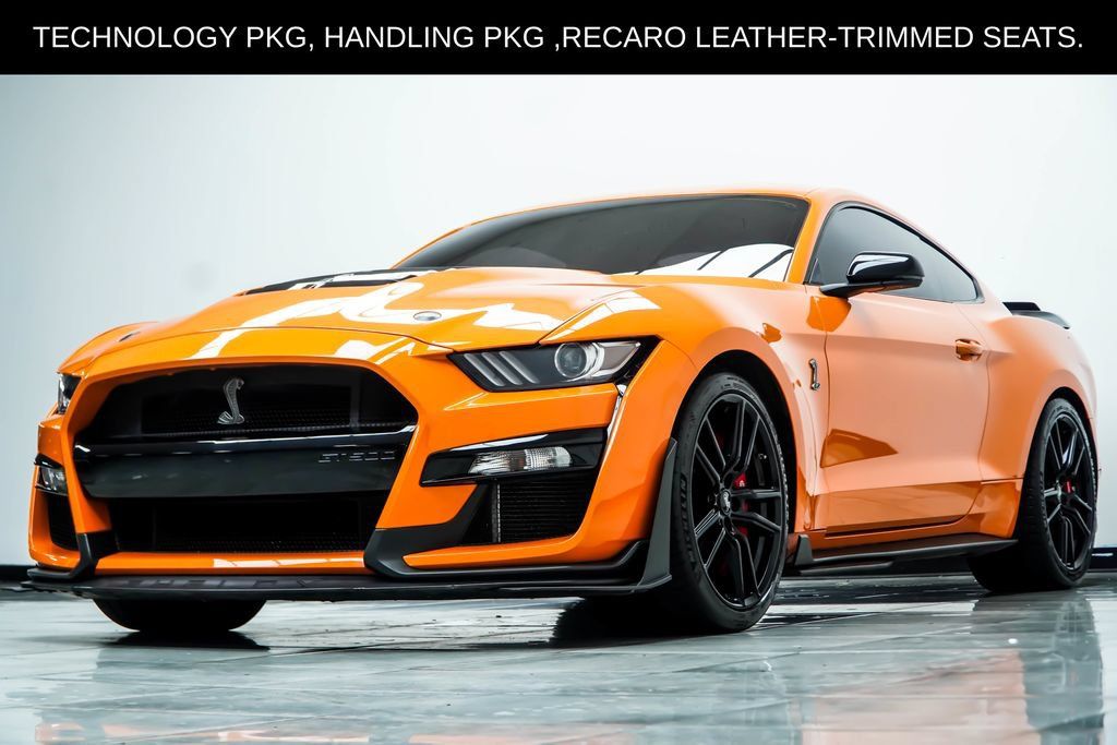 Used 2021 Ford Mustang Shelby GT500 w/ Technology Package RWD image 13