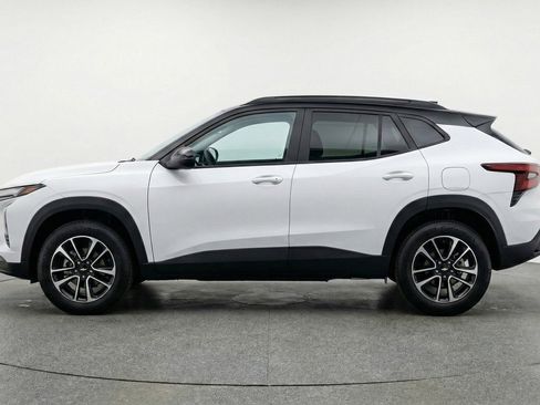 Used 2025 Chevrolet TrailBlazer LT image 5