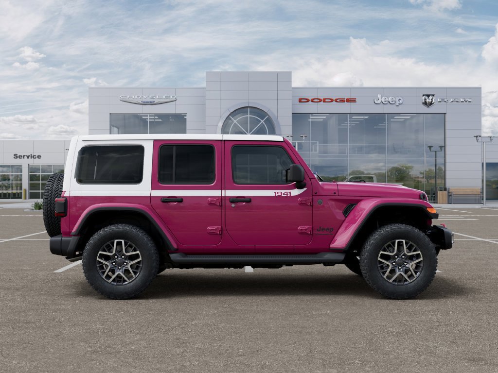 New 2026 Jeep Wrangler Unlimited Sahara w/ Whitecap Package AWD/4WD image 21