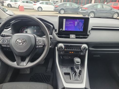 Certified 2024 Toyota RAV4 XLE image 17