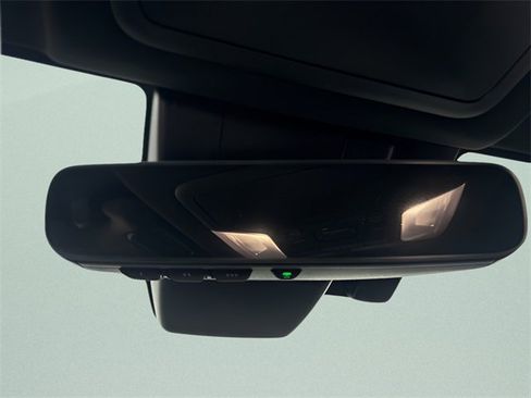 Used 2022 Toyota RAV4 XSE image 19