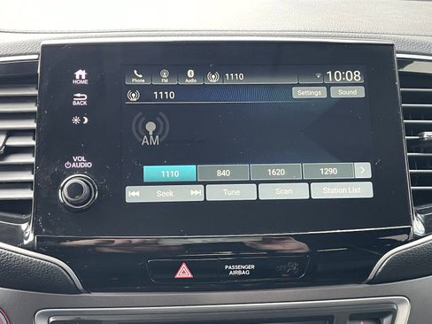 Certified 2022 Honda Pilot Special Edition image 16