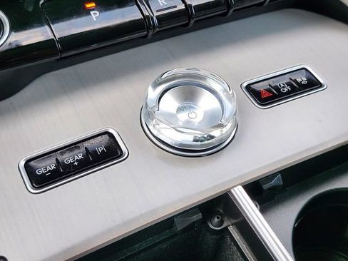 Used 2025 Lincoln Navigator Reserve AWD/4WD image 29