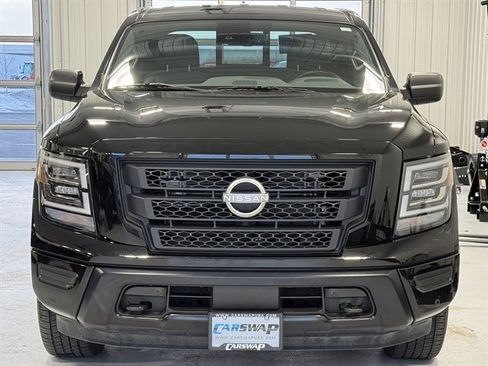 Used 2024 Nissan Titan SV w/ SV Bronze Edition Package image 7