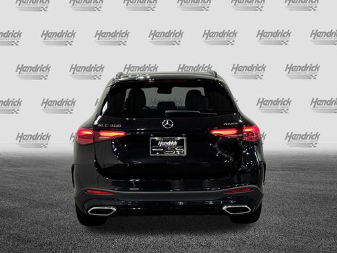 New 2026 Mercedes-Benz GLC 300 4MATIC image 5