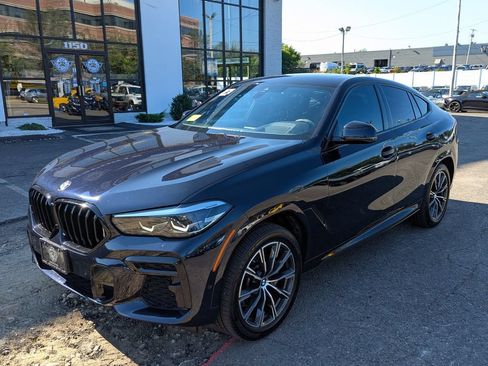 Used 2023 BMW X6 xDrive40i w/ M Sport Package AWD/4WD image 2