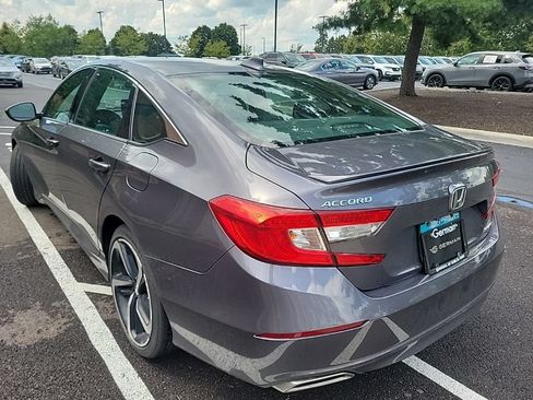 Used 2018 Honda Accord Sport image 8
